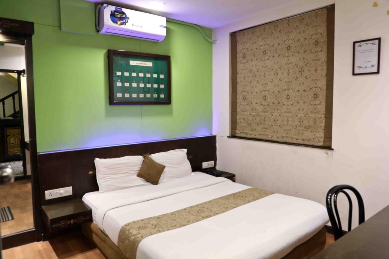 Jc Chalet Mumbai Exterior photo